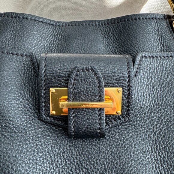 Tom Ford "Sedgwick" Tote in Black Pebbled Leather - Picture 14 of 17